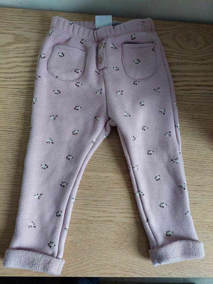 Pantalon fille 18mois avec poches devant