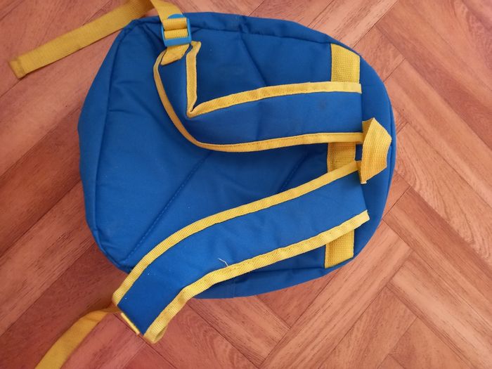 Sac à dos " Minion " ( Peu utilisée) - photo numéro 3