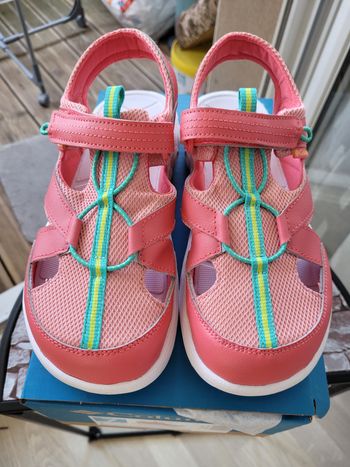 sandales columbia t39 neuf (30e)