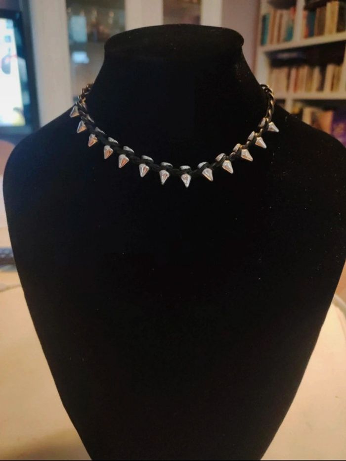 Ras du cou pointes gothique - photo numéro 3