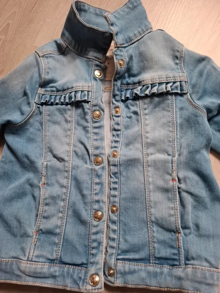 Veste en jeans 23 mois - photo numéro 2
