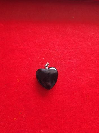 Pendentif cœur obsidienne 