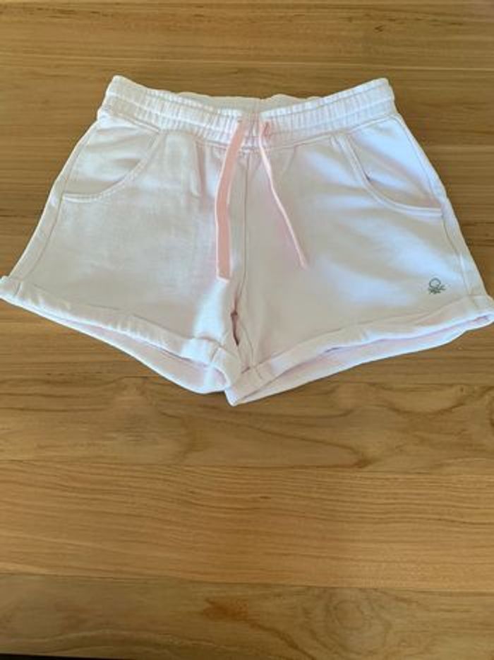 Short rose United Colors Of Benetton en 8/9 ans