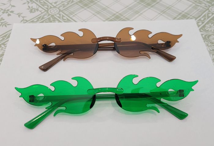 Lot de 4 paires lunettes flamme fetes disco années 80 - photo numéro 2