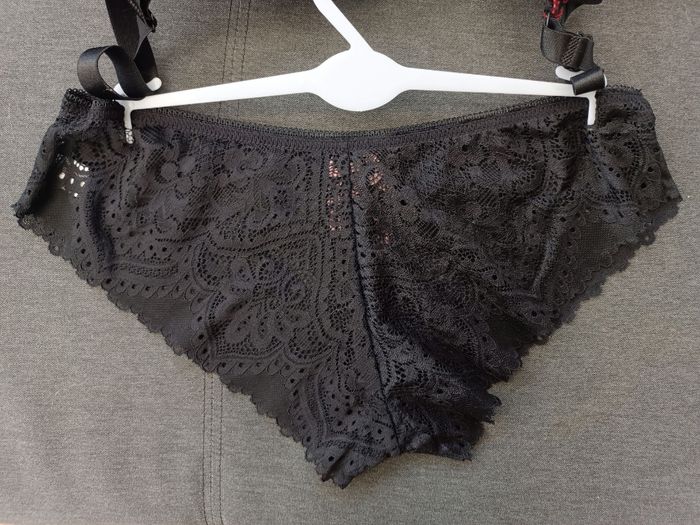 Ensemble lingerie - photo numéro 4