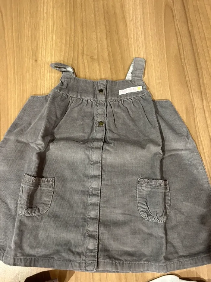 Lot de 3 robes 9 mois - photo numéro 2