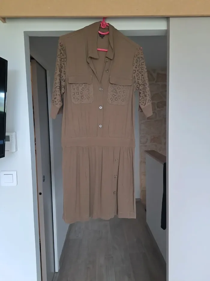 Robe manche trois quart