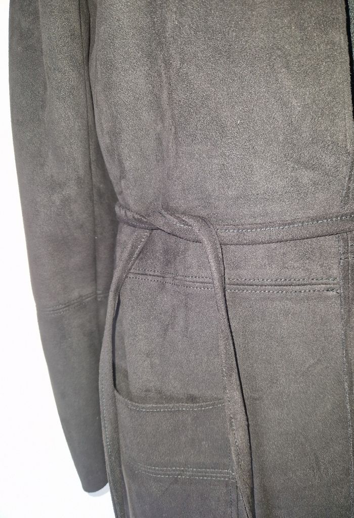 Veste en daim noir - photo numéro 3