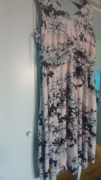 Robe de cérémonie neuve