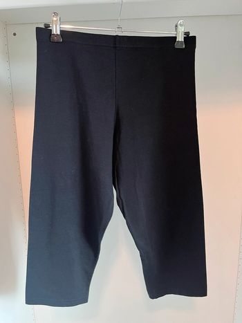 Pantacourt noir stretch Taille M Up2Fashion