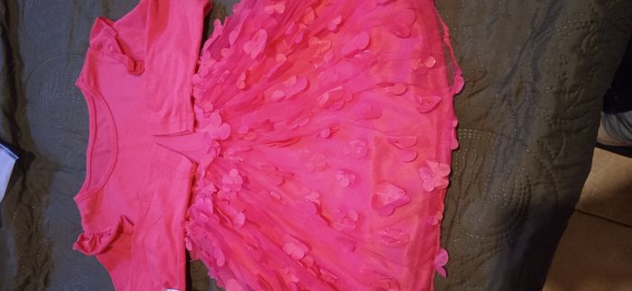 Robe fille neuf taille 4 ans - photo numéro 4