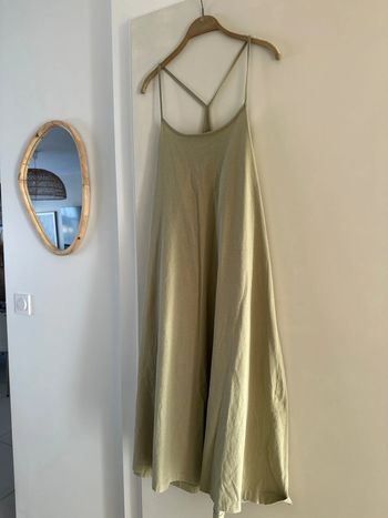 Robe Zara fluide kaki - Taille S
