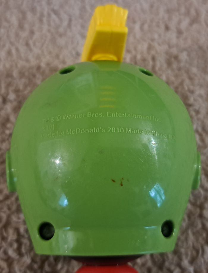 🪆 Figurine Looney Tunes Marvin le Martien McDonald's 2010 - photo numéro 3