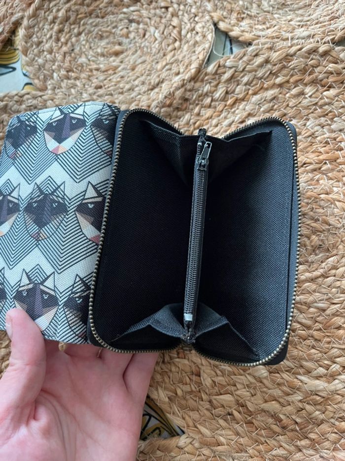 Portefeuille - photo numéro 3