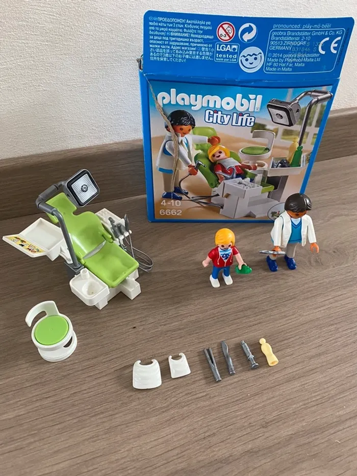 Playmobil City life hôpital 6662