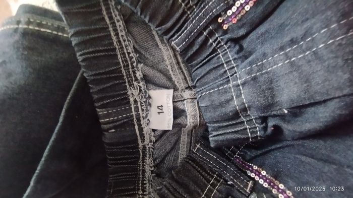 Lot de 4  jeans fille  10/14 Ans - photo numéro 3
