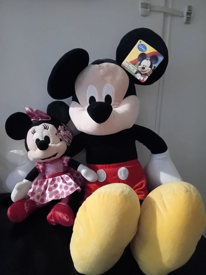 Lot peluches mickey 85cm et minnie 40cm neuves