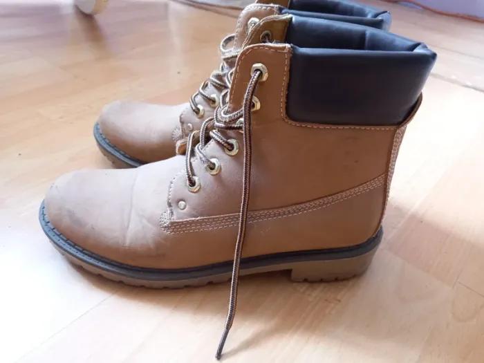 Chaussures montante - photo numéro 4