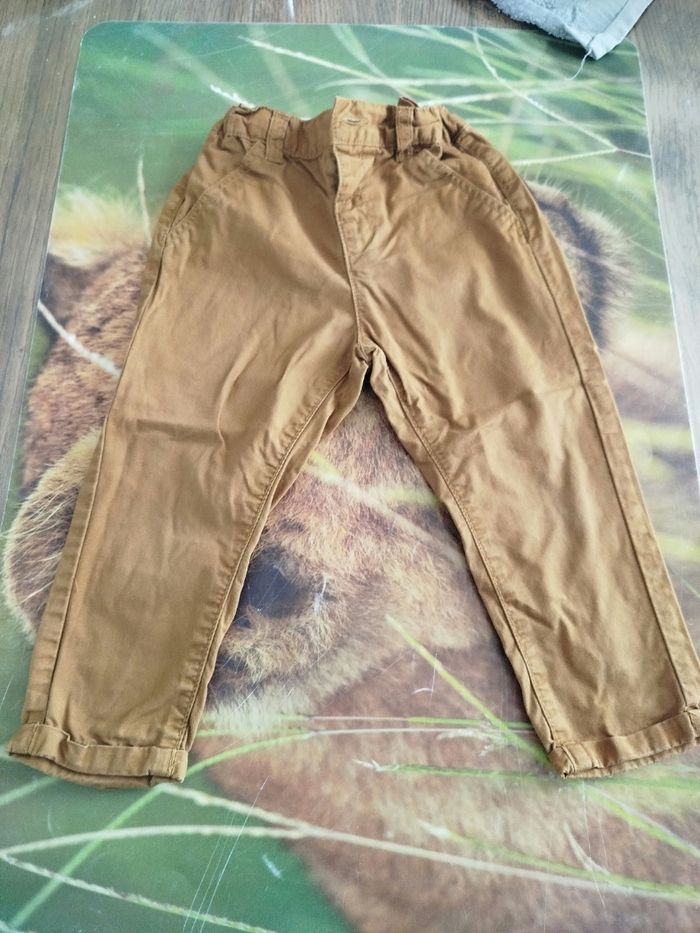 Pantalon camel 24 mois Kiabi