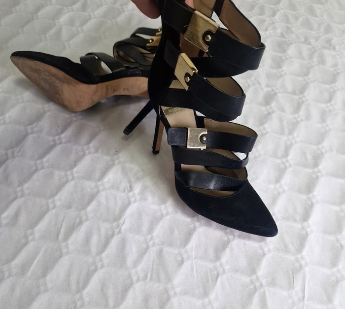 Escarpins  / chaussures à talons  , femme , Marciano  , cuir  , taille 38 - photo numéro 7