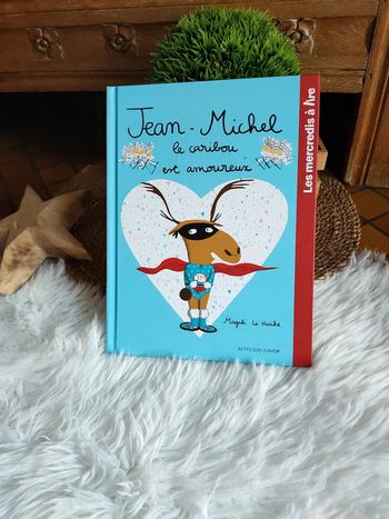Livre les mercredis à lire le caribou est amoureux