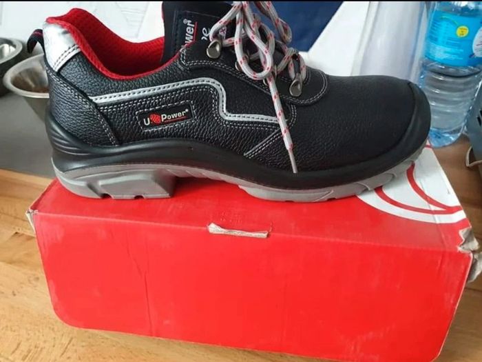 Chaussures de securite - photo numéro 2