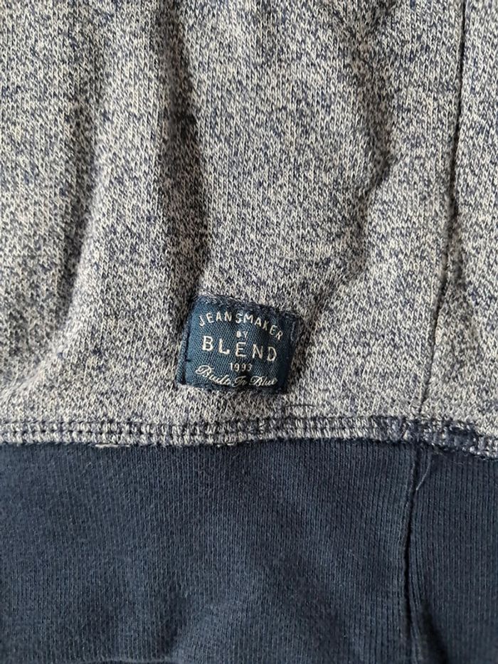 Pull à capuche - photo numéro 4