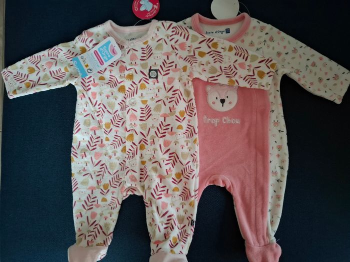 Lot 2 pyjamas -3 mois