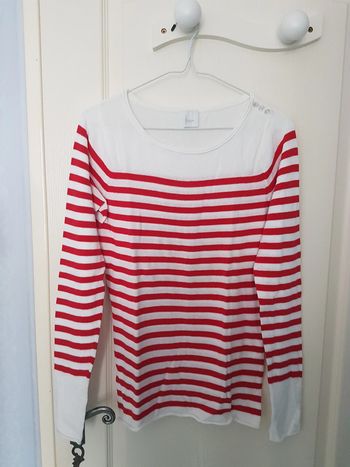 Pull rouge et blanc Camaieu T1