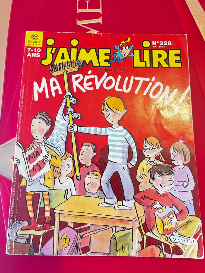Livre j’aime lire: ma révolution, année  2004 - photo numéro 2