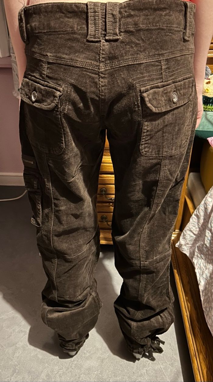 Jean en velours taille 38 Kiabi - photo numéro 3