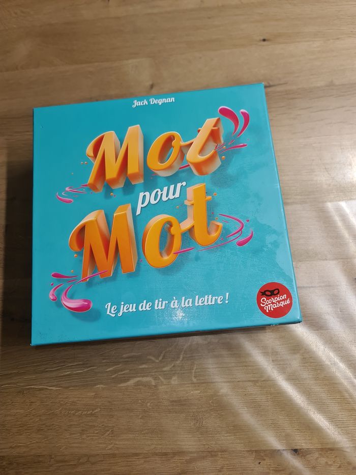 Proche du neuf jeu de société Mot Pour Mot des éditions Scorpion Masqué - photo numéro 3