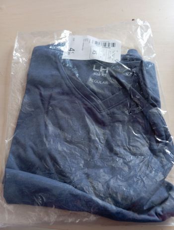 T shirt neuf marine xs 14 ans