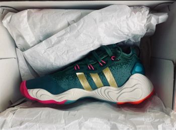 Trace young 3 42 • Neuf avec étiquette • adidas