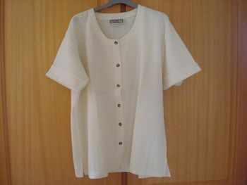Vêtement femme - Taille 44 