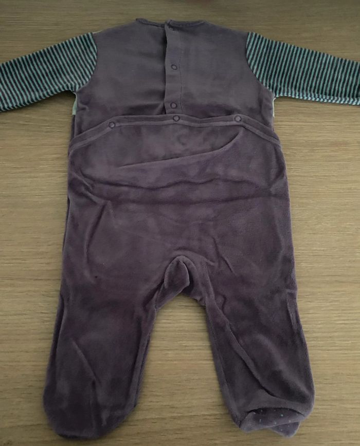 Lot 4 pyjamas 1 pièces 6 mois - photo numéro 6