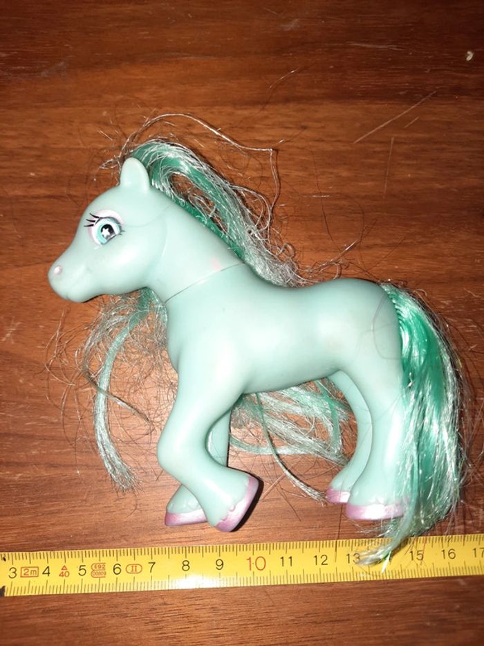 Petit poney vert - photo numéro 3