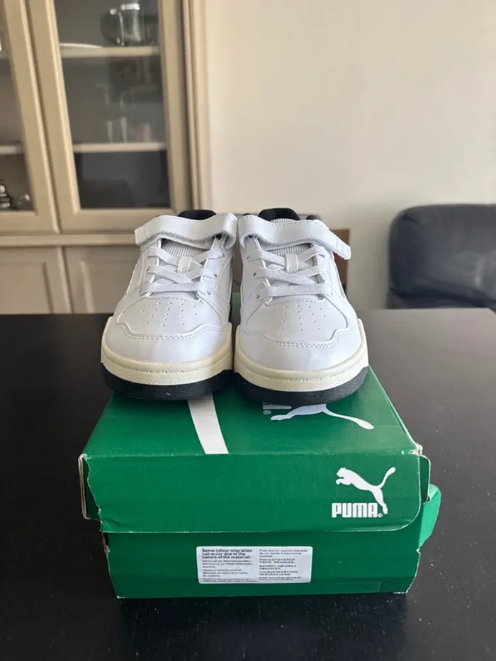 Baskets Puma blanches/vertes – neuves, pointure 33 - photo numéro 4
