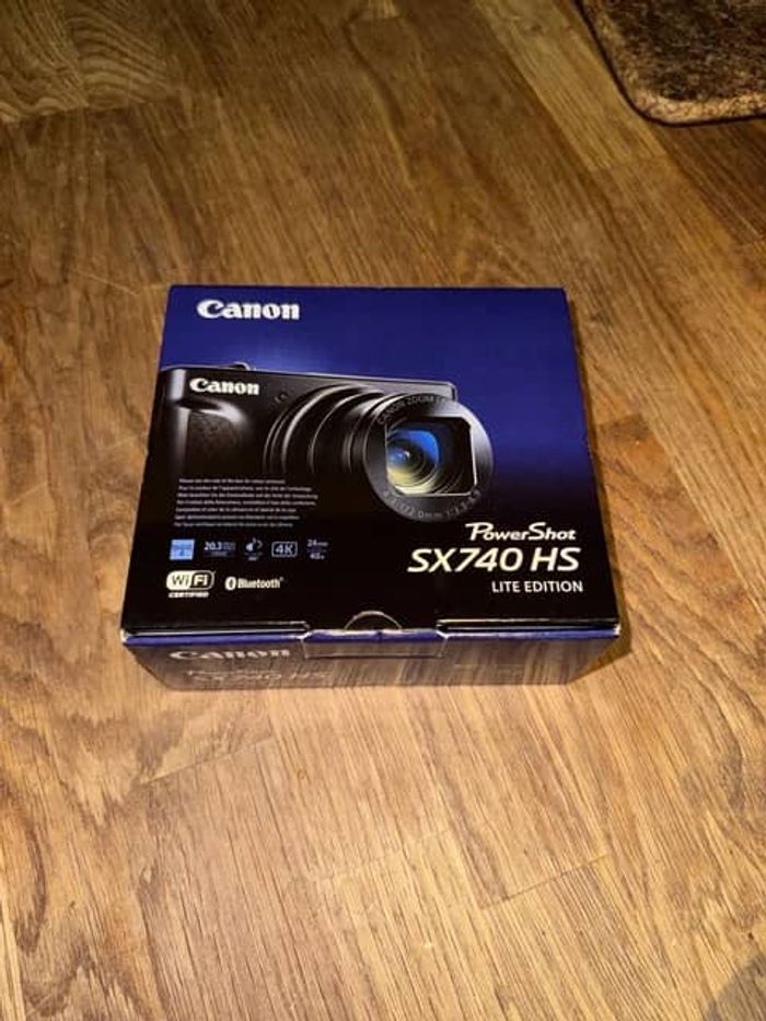 Canon PowerShot SX740 HS Lite Edition - photo numéro 2