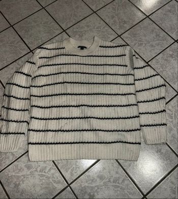 Pull en laine blanc à lignes noires – Kiabi – Taille S - Bon état