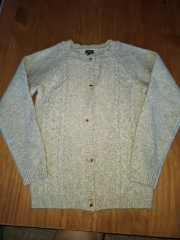 Gilet beige mailles torsadée 8 ans