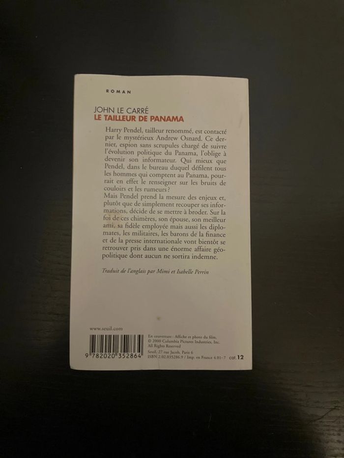 Livre. Le tailleur de Panama. - photo numéro 2