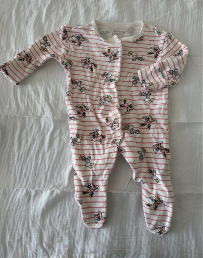 Lot de Pyjamas - Disney Baby - Primark - excellent  état - 1 mois - photo numéro 5