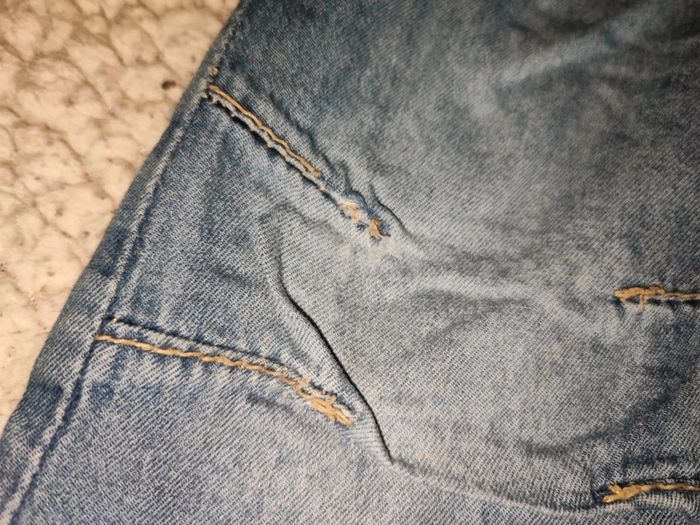 Lot pantalons 3 ans avec défauts - photo numéro 6