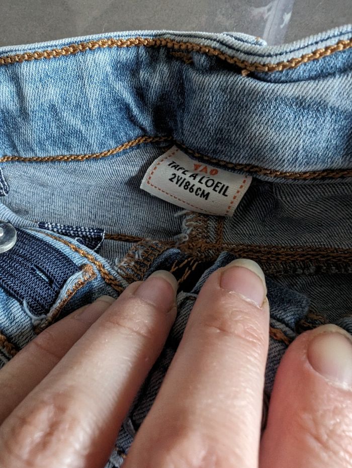 Jean tape à l'oeil
