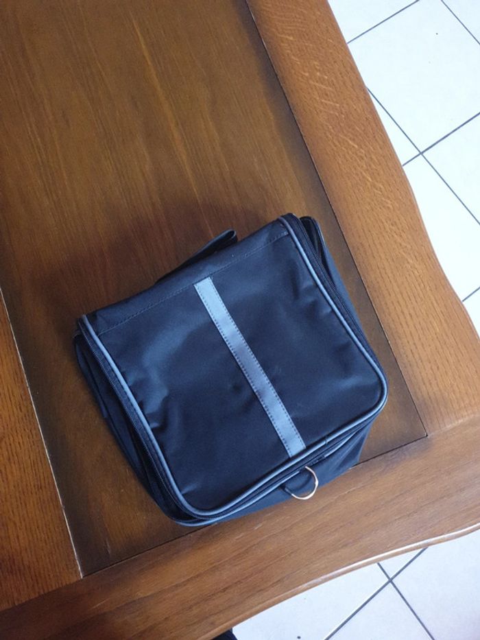 Sacoche de voyage - photo numéro 5