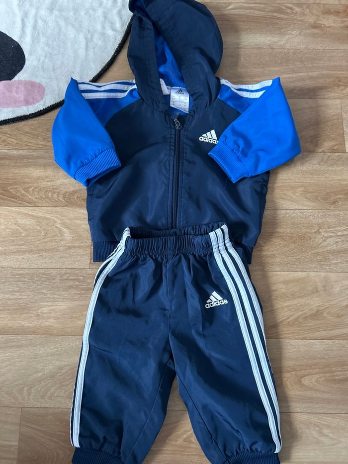 Ensemble adidas