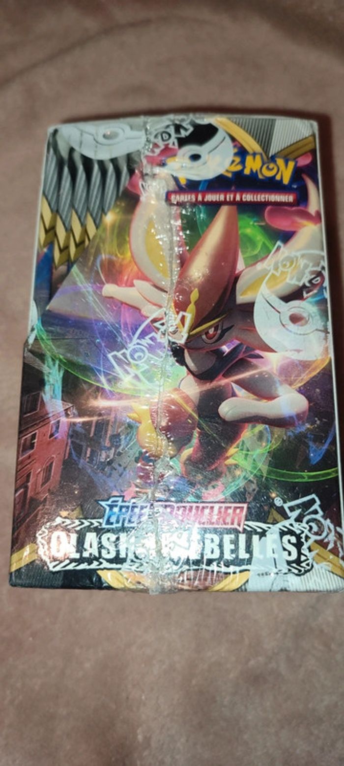 display clash des rebelles épée et bouclier pokemon - photo numéro 2