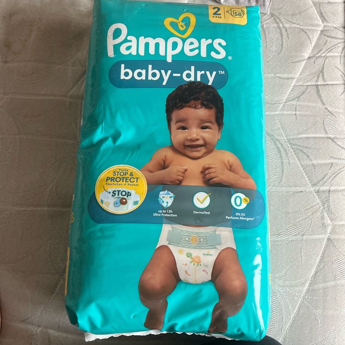 Pampers baby dry taille 2