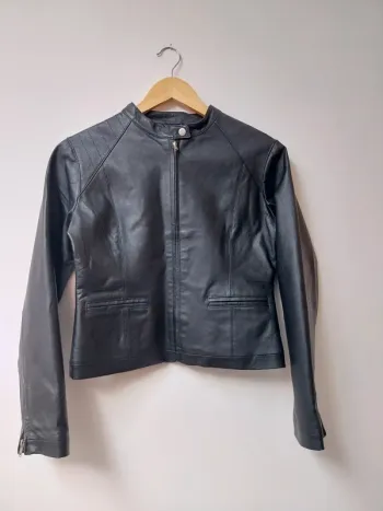 Perfcto en cuir noir Chose Promise 38